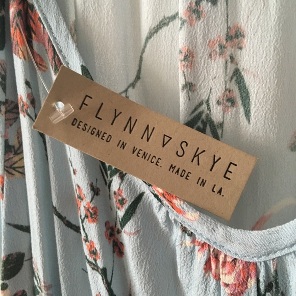 Beautiful Floral & Pale Blue Dress - Picture 6 of 8